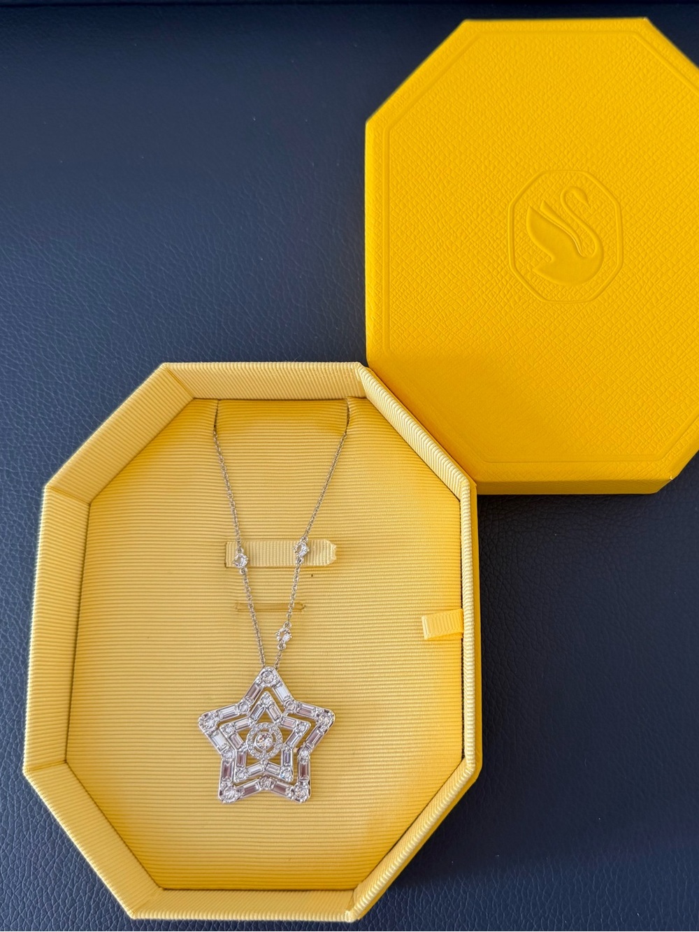 Swarovski Stella Star Pendant Necklace Rhodium Plated Crystals 5639024 NEW